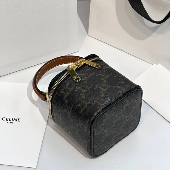 Сумка CELINE CUIR TRIOMPHE