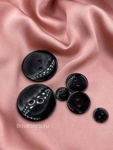 Пуговицы на 2 прокола черные