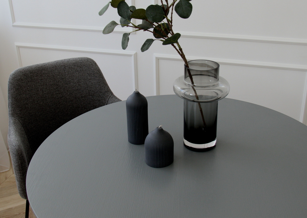 Стол обеденный Type D 90 см основание D 39 см (серый)