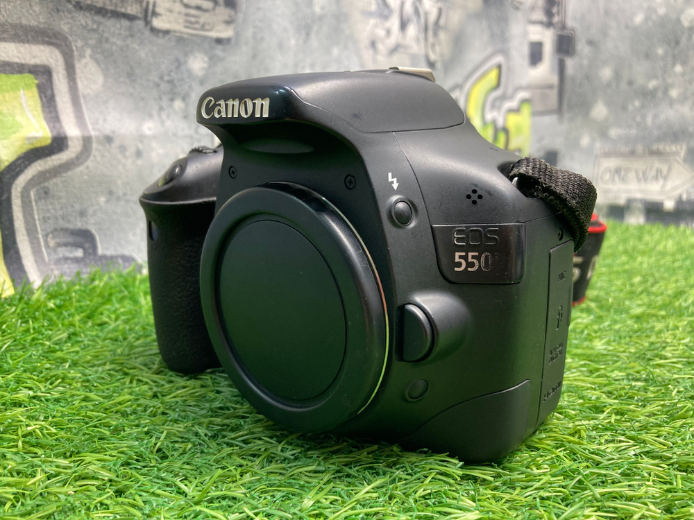 Canon EOS 550D 23.600 кадров