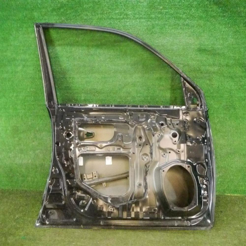 Дверь передняя левая Toyota Land Cruiser 200 (2015-2021)