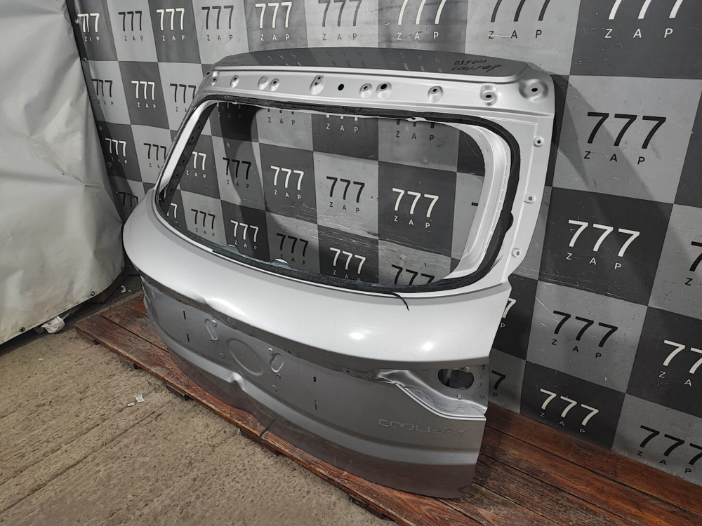Крышка багажника Geely Coolray 19-нв Б/У Оригинал 5062031900C15