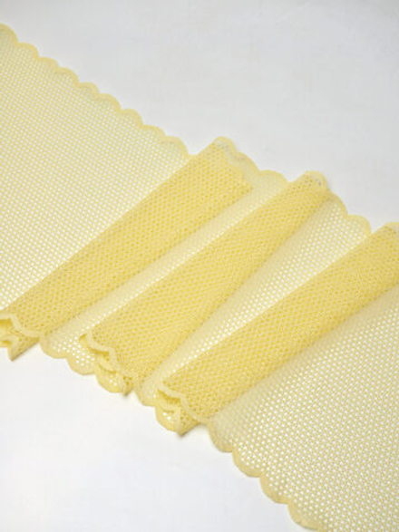 Эластичное кружево светло-жёлтое ширина 21 см ОТРЕЗ 0,3 м