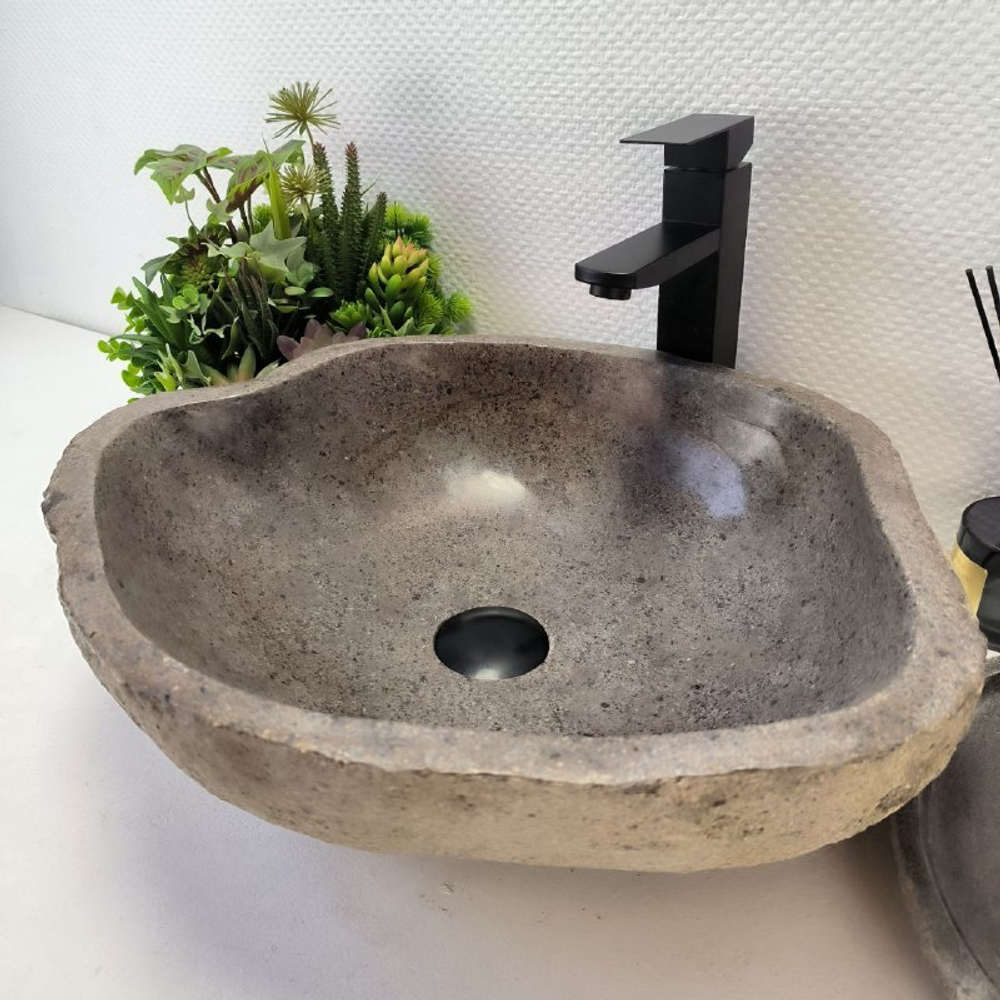Раковина из речного камня RS-63454 (49*43*15) 0122