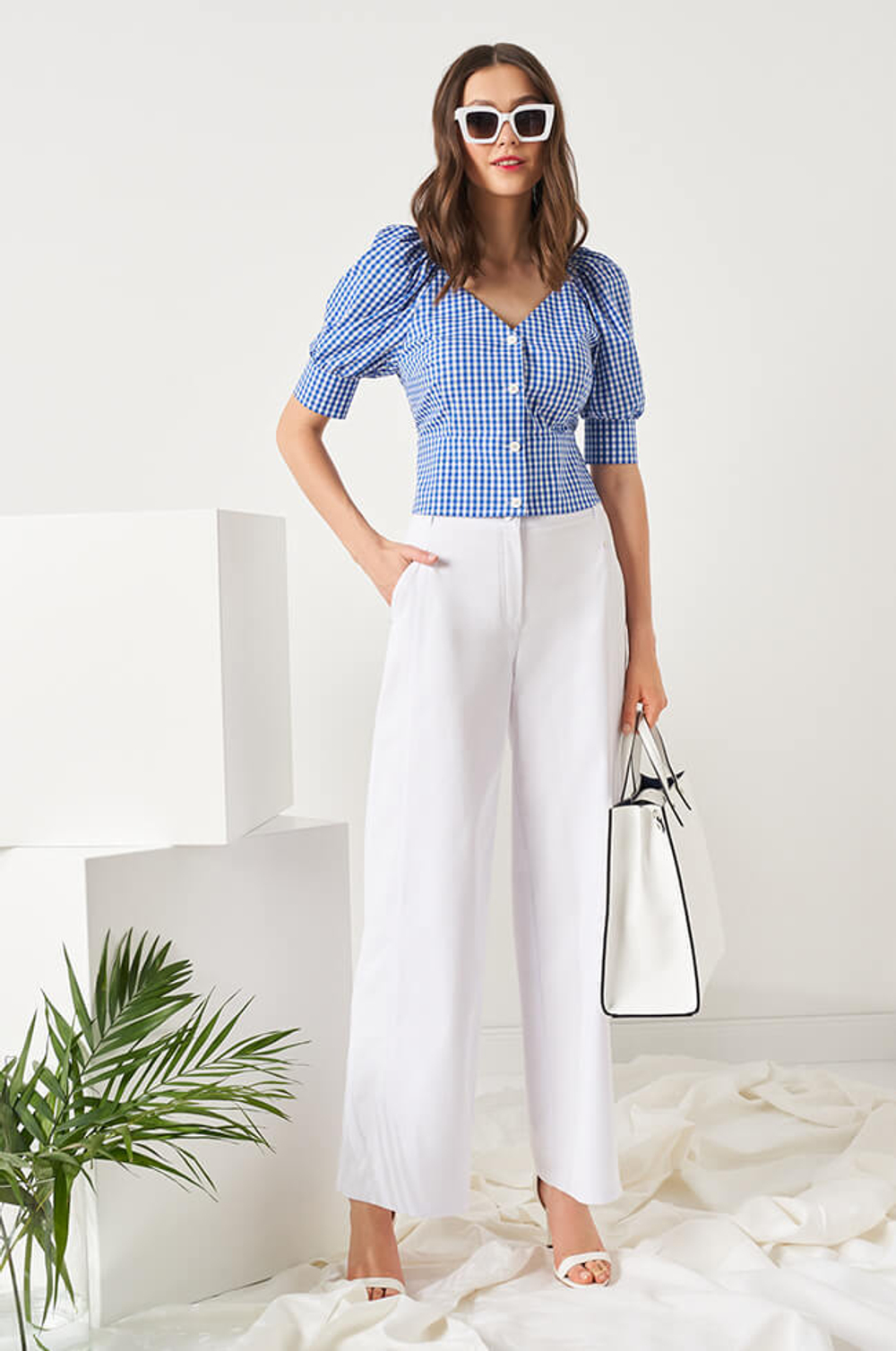 22840 Блузка женская (синий клетка)