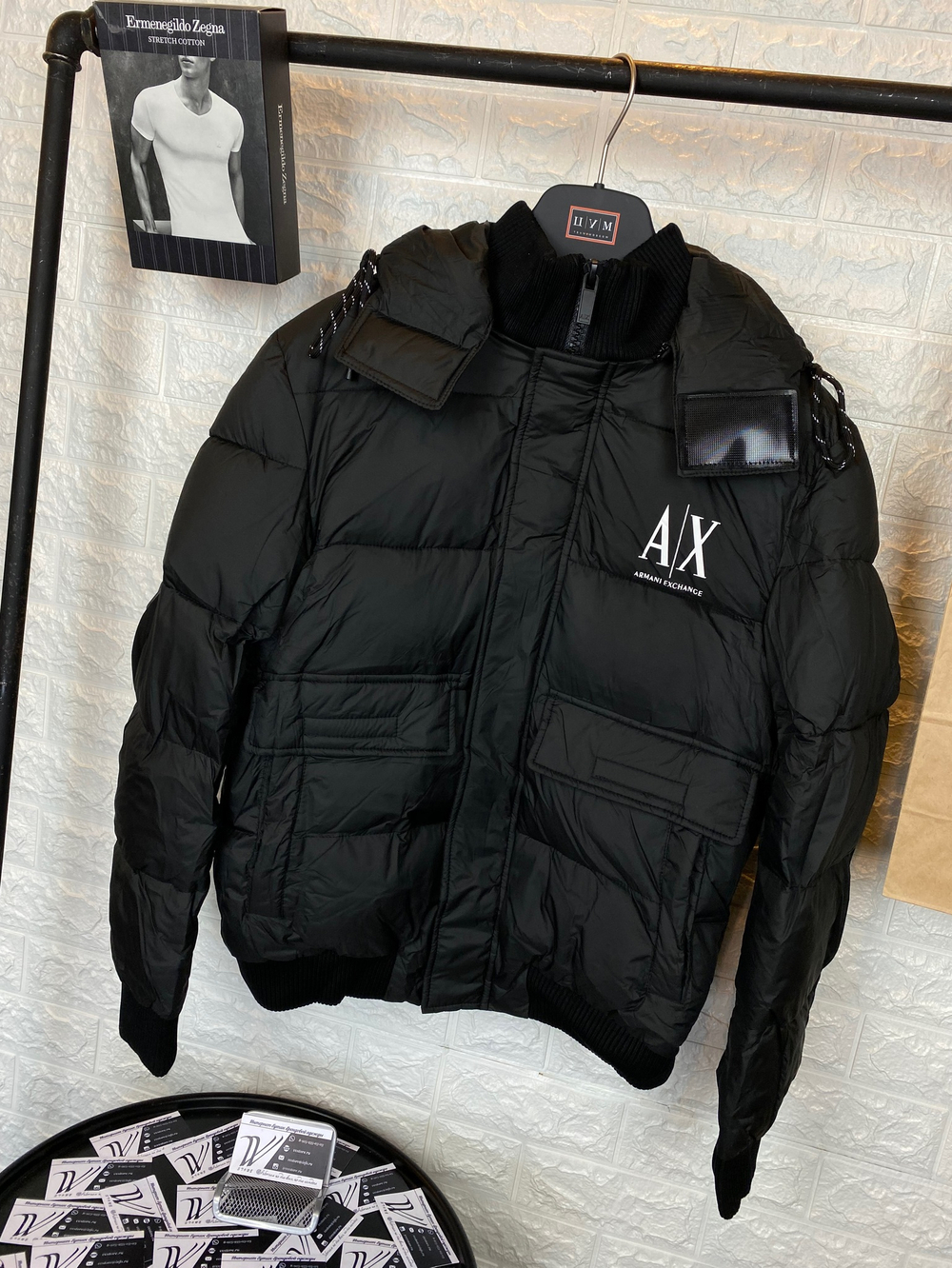 Пуховик короткий Armani Exchange