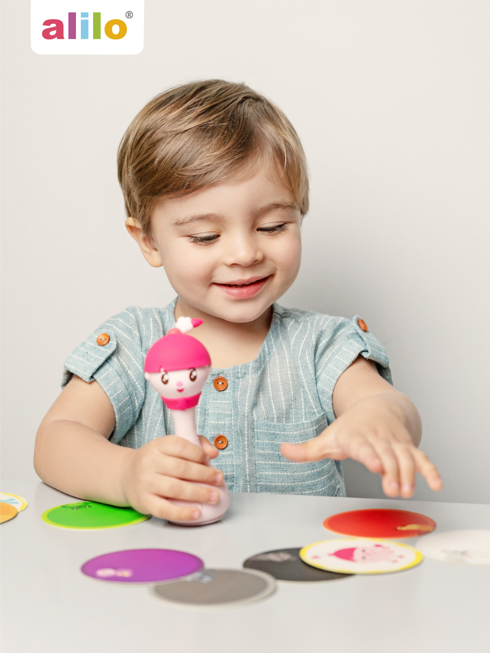 Интерактивная музыкальная игрушка alilo R1 Малышарики. Модель Нюшенька R1