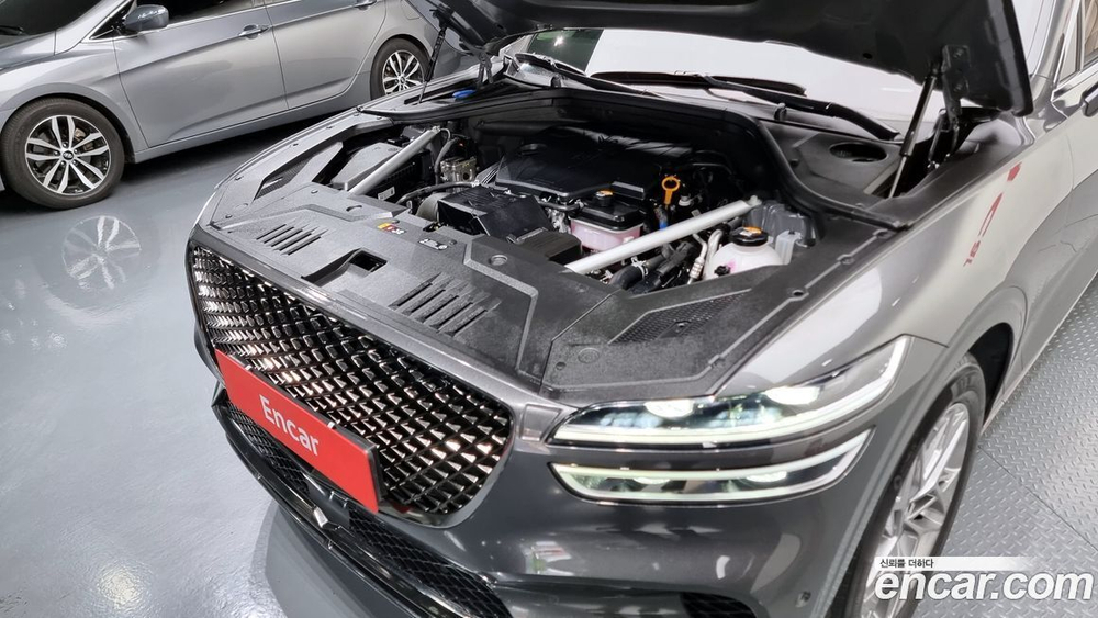 Genesis GV70 2.5T Бензин 2WD (06.2021)