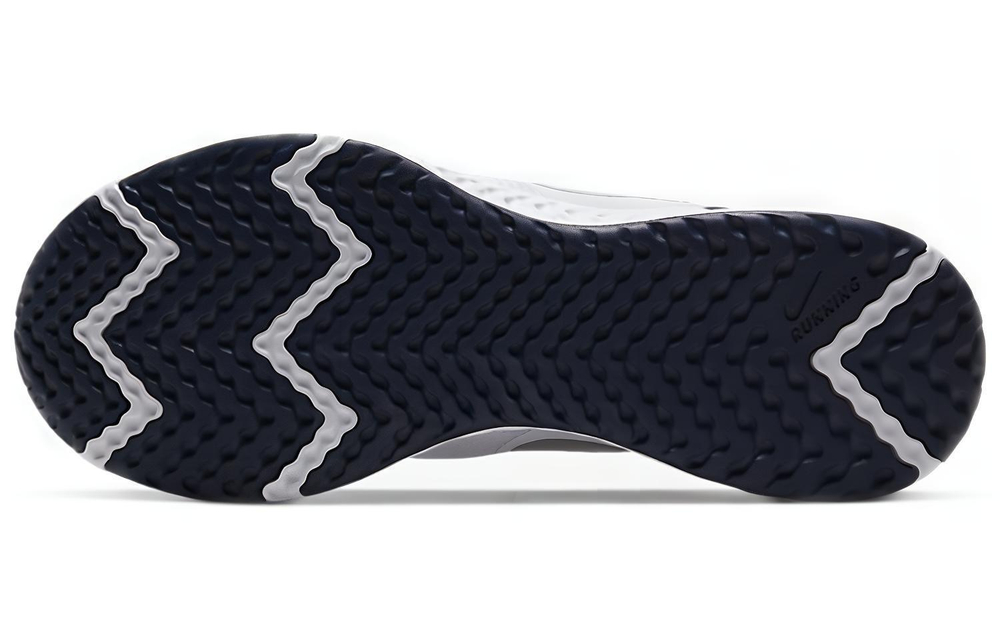 Кроссовки Nike Revolution 5