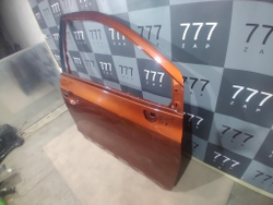 Дверь передняя правая Suzuki SX4 2 13-21 Б/У Оригинал 6800161M01