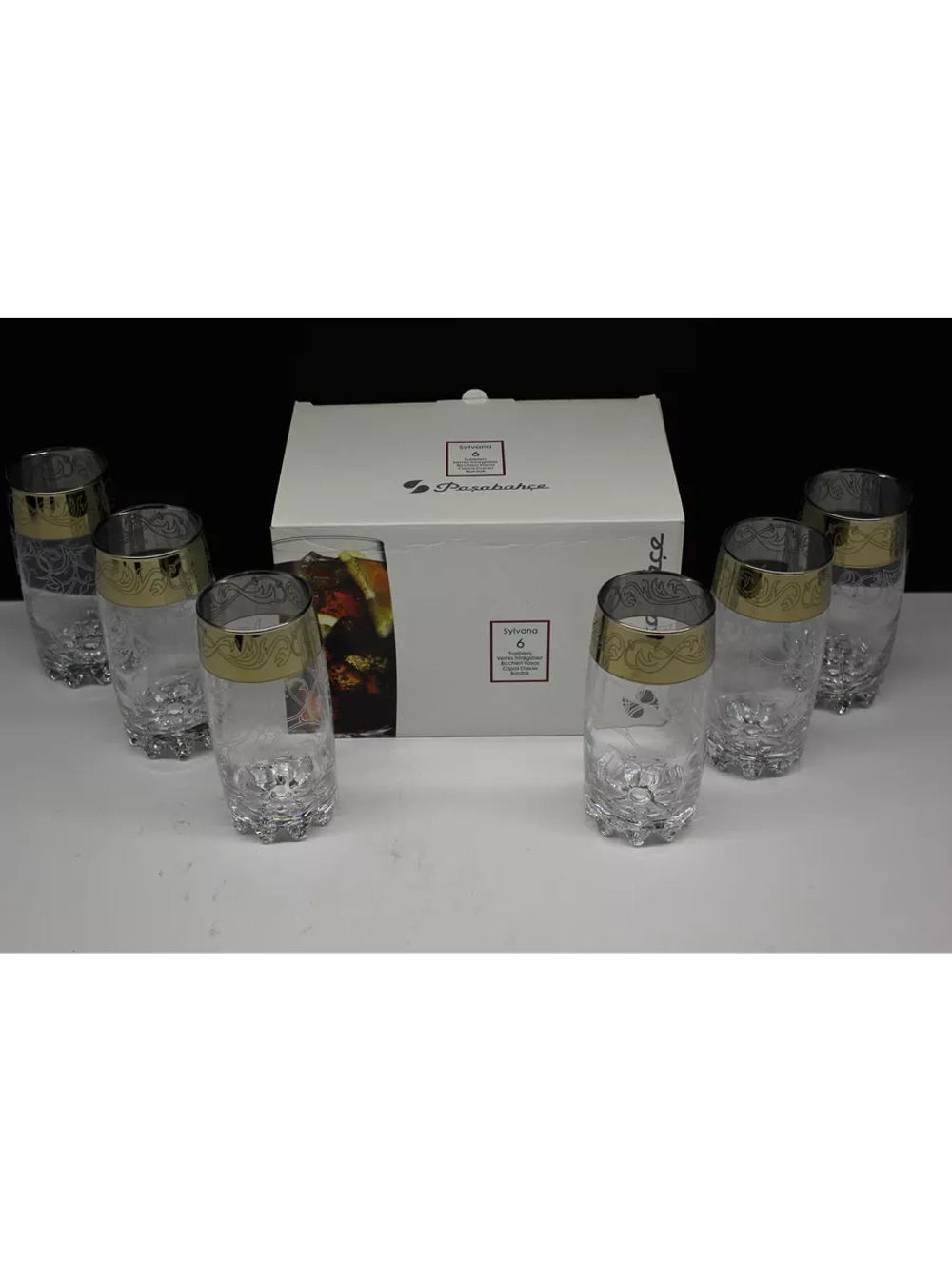 Набор стаканов