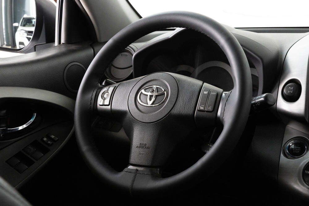 Toyota RAV4, 2009 год