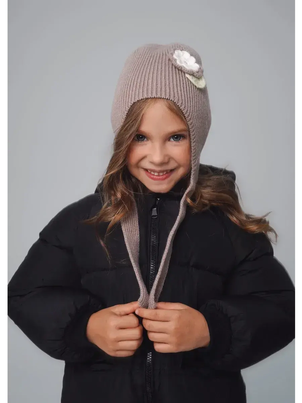 Шапка-чепчик для девочек на осень