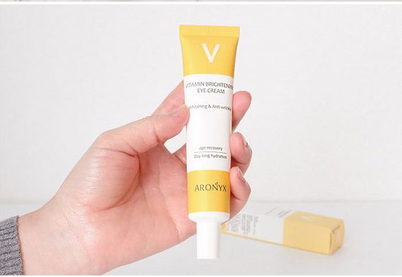 Krem \ Крем \ Cream ARONYX Vitamin Brightening Eye Cream Aronyx
