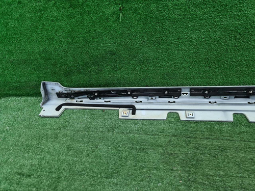 Накладка порога правая Kia Cerato 4 (2018-н.в.)