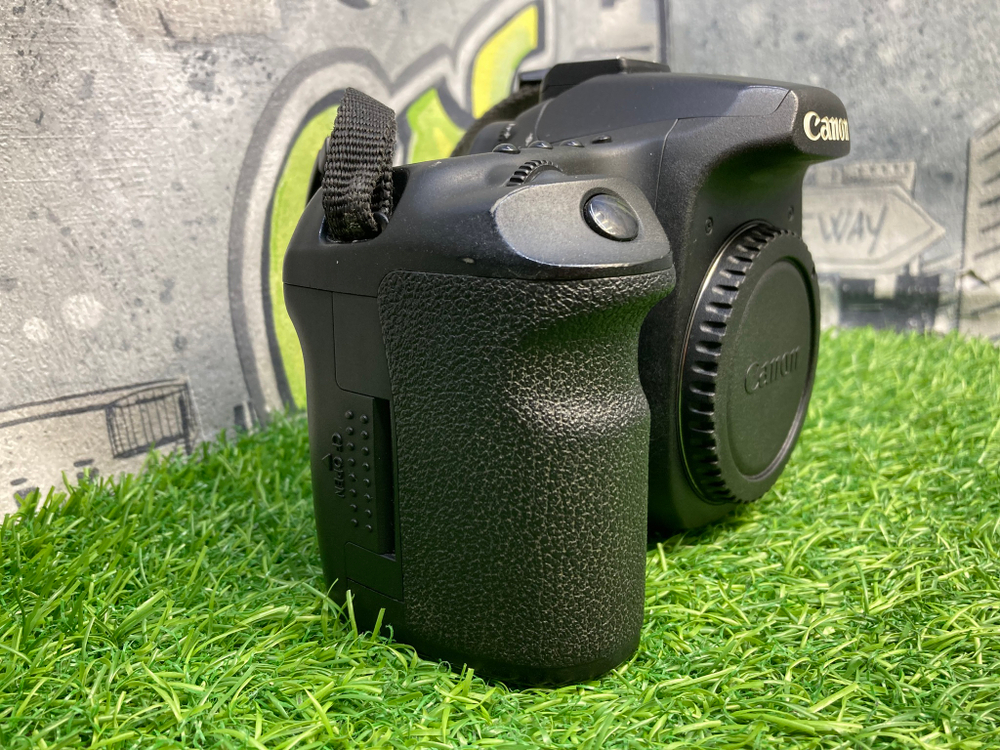 Canon EOS 50D (84.000 кадров)