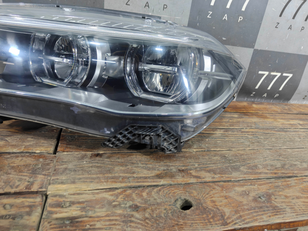 Фара левая Adaptive LED BMW X5 (F15) 13-18 Б/У Оригинал 63117442647