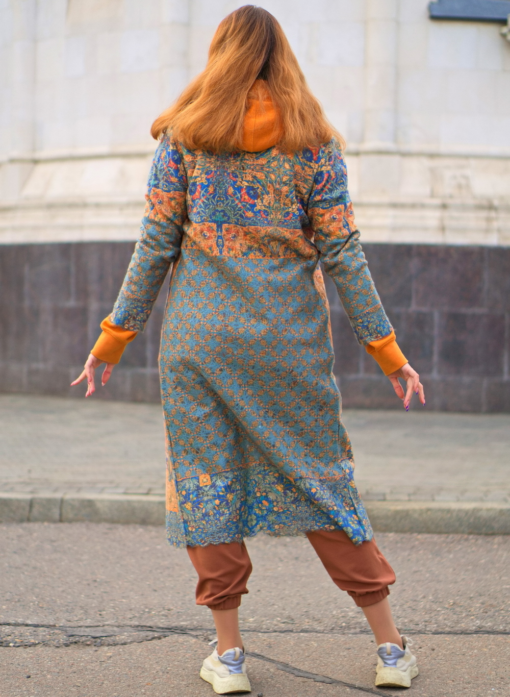 Кардиган "Сказочный лес" по мотивам фламандского гобелена 16 века, выполненного в технике мильфлёр