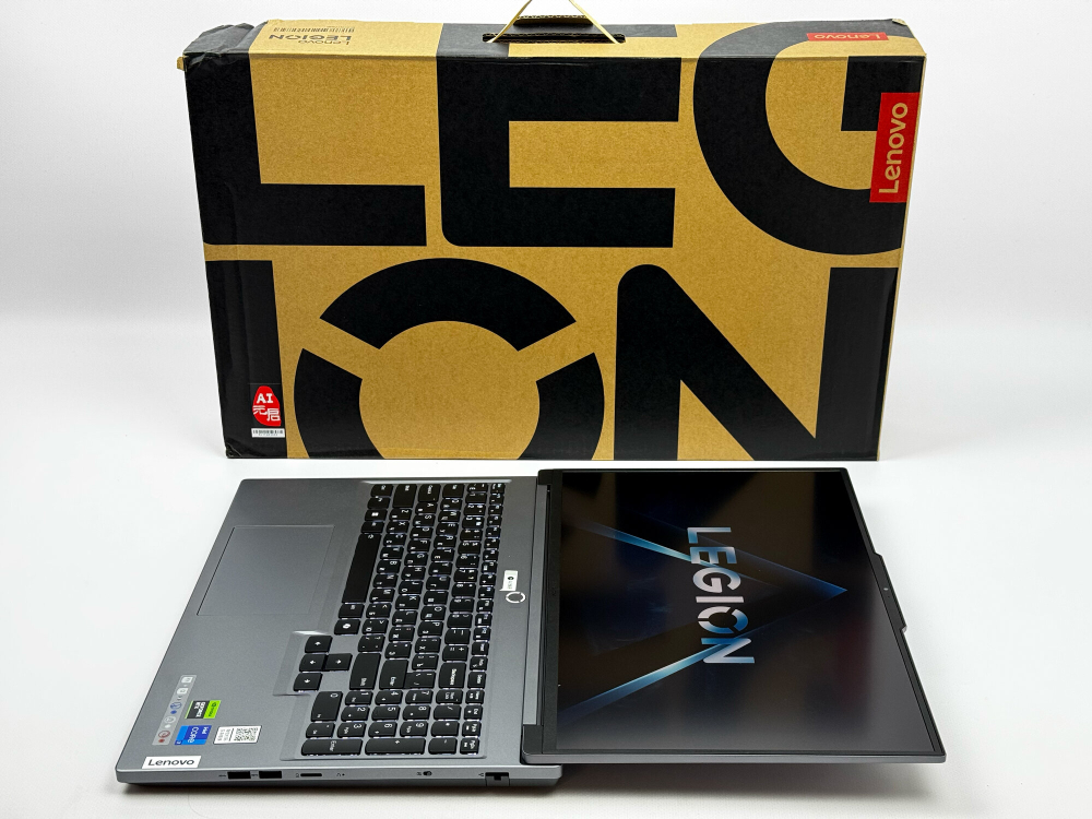 Новый игровой ноутбук Lenovo Legion 5 Y7000P I7-14700HX/RTX4070/16Gb/1Tb/2.5K/165Hz/Win11/Англ-Русская  клавиатура