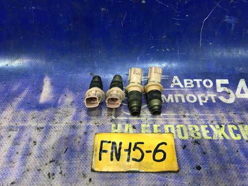 Форсунка топливная NISSAN PULSAR 2000