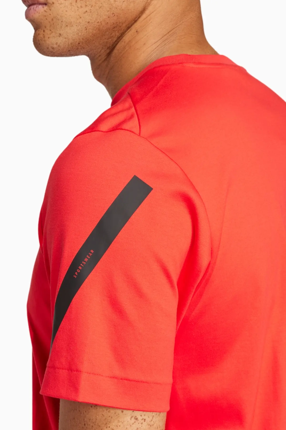 Футболка adidas Z.N.E. Tee - оранжевый