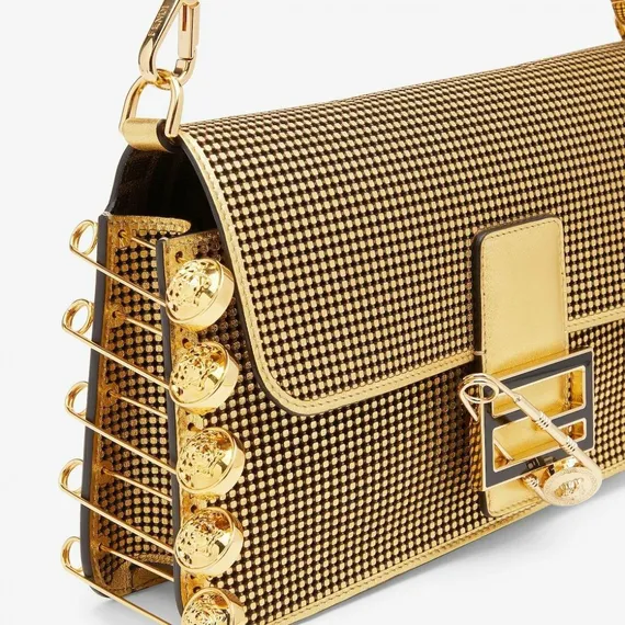 Сумка Fendi Baguette из коллекции Versace