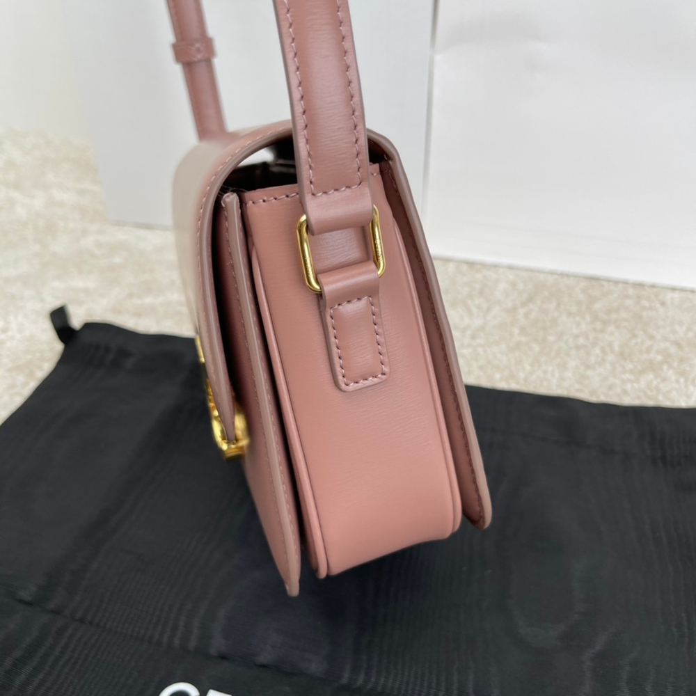 Celine Triomphe Bag 18 cm