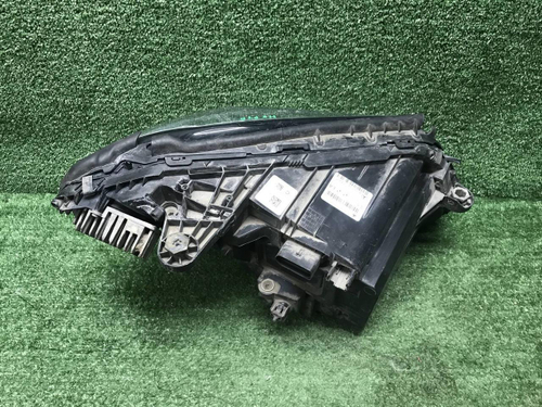 Битая Фара левая Mercedes C W205 (2014-2018) LED