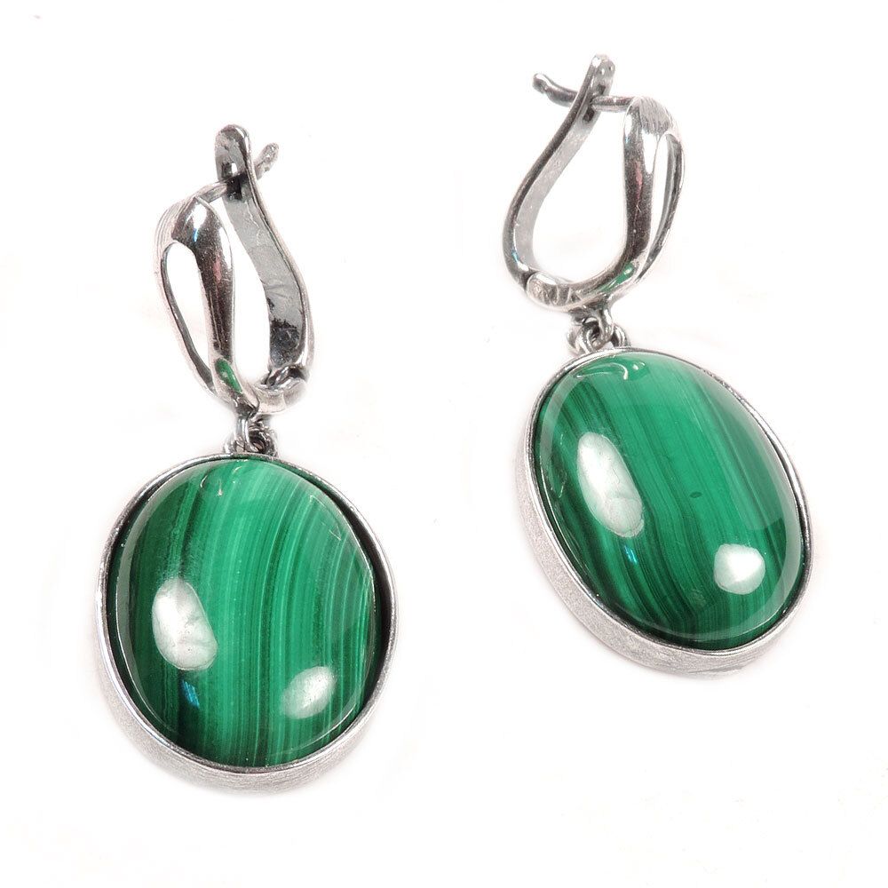 Мусульманские четки из малахита. Украшения с малахитом в золоте. Мусульманские четки из малахита. Ювелирные изделия из малахита. Конфеты малахитовая шкатулка.