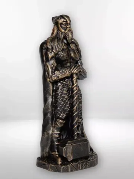 Коллекционная алтарная фигурка статуэтка Бог Тор оберег