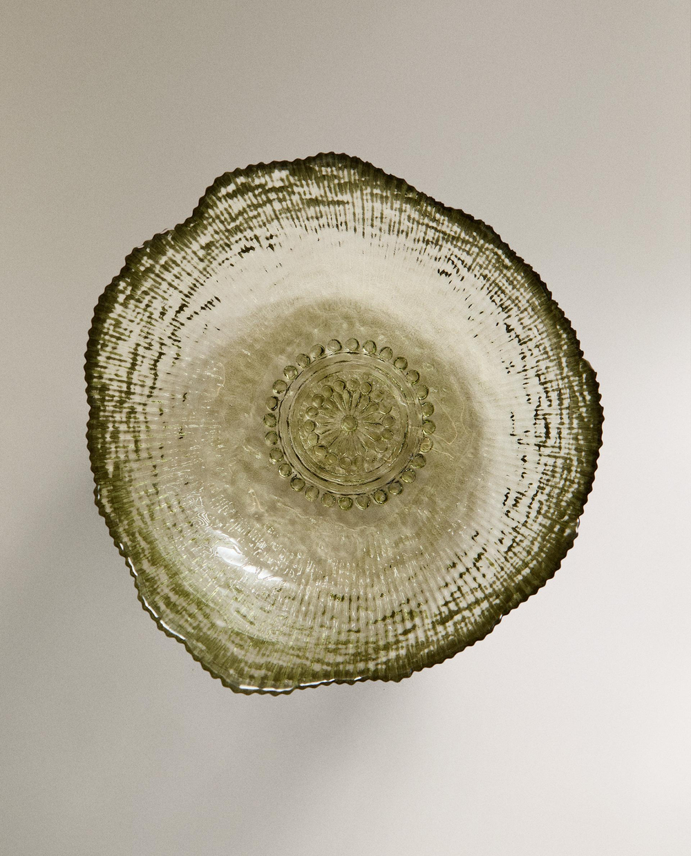 Zara Home блюдо сервировочное из стекла, цвет зелёный, 20.3 см