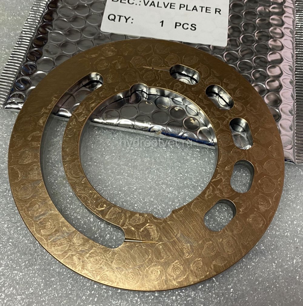 A10VO140 VALVE PLATE R (all bronze) - Распределитель правый (полностью из бронзы) R 141,5×72×7 мм для насоса A10VSO140 31 серии
