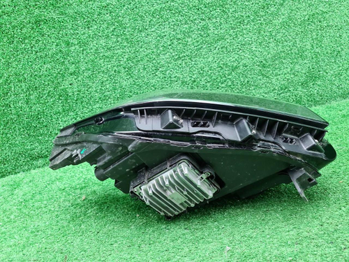 Фара правая Geely Preface (2024-н.в.) LED