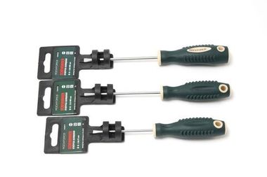 Отвертка шлицевая магнитная ''Profi''S2 SL4.0х100мм, на пластиковом держателе RockForce##Rock FORCE RF-70340100