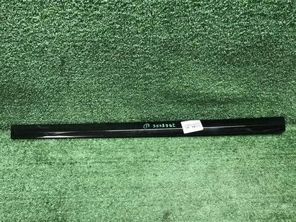 Накладка двери задняя правая BMW X7 G07 (19-нв)