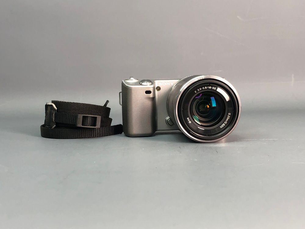 Sony NEX-5 kit 18-55mm