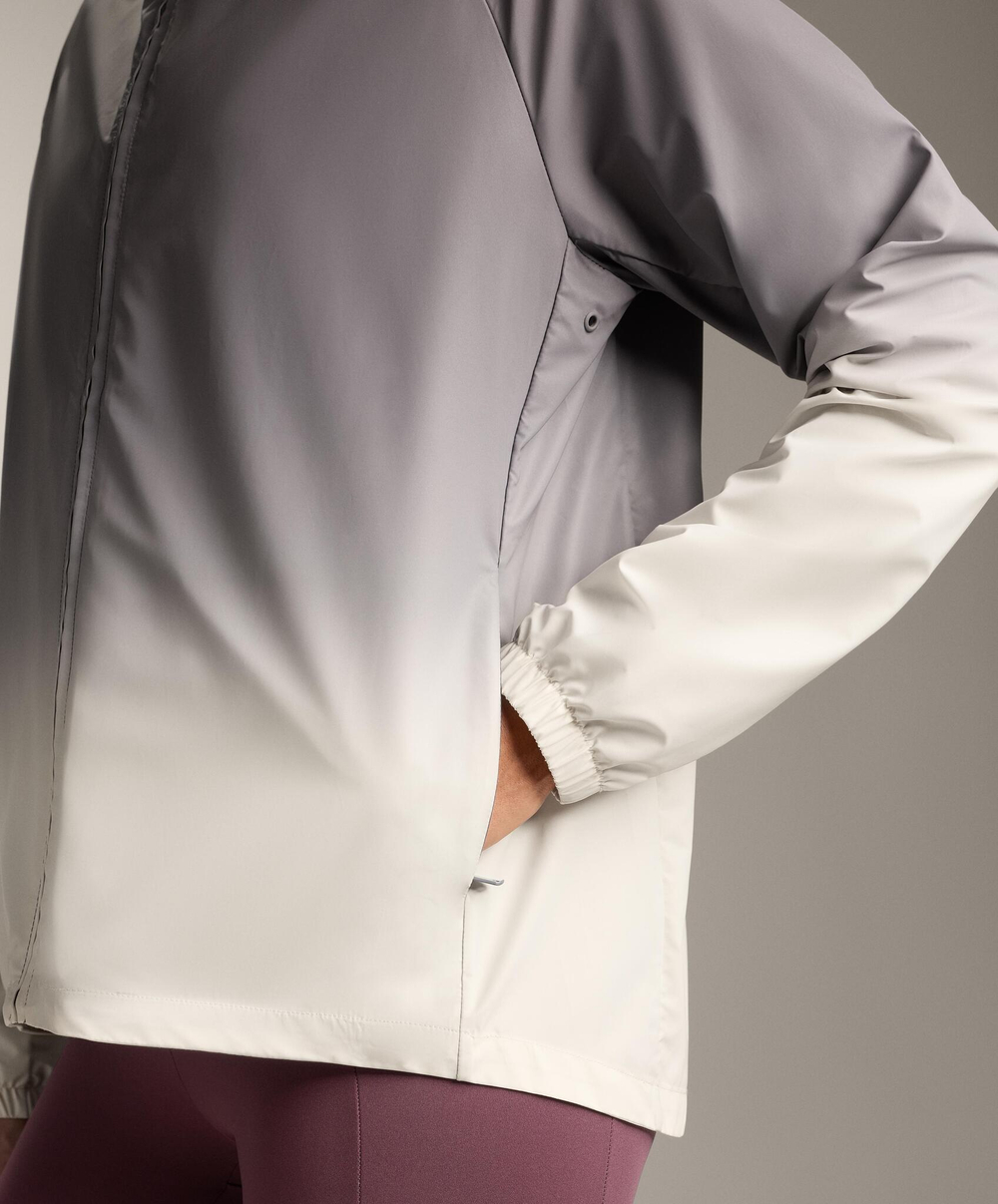 Oysho Лёгкая водоотталкивающая светоотражающая куртка, синий