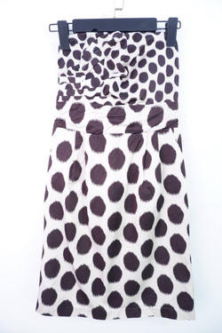 Платье Reserved плотное в крупный горох, маркировка 36, визуально на 42 размер