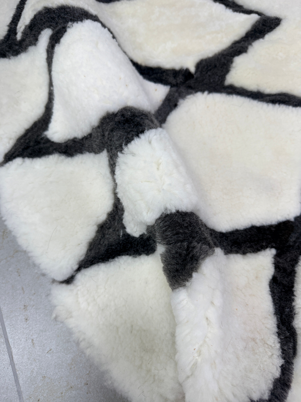 Ковер шкура натуральная овчина меховой