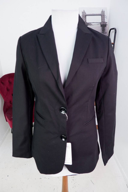 Жакет приталенный, маркировка XXL, визуально на 46/48 размер, новый