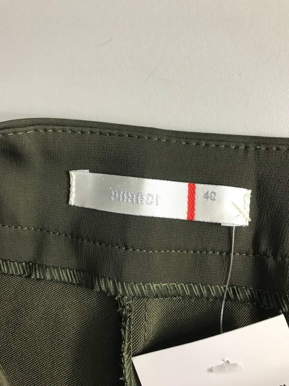 Брюки Phardi красивого оттенка, маркировка 40, визуально на 46 размер