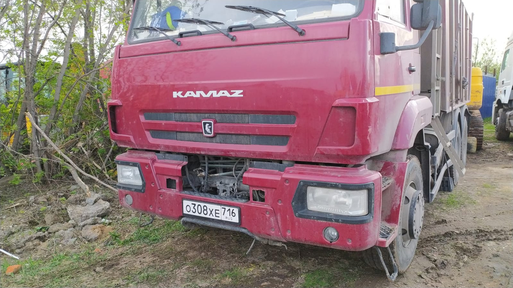 КамАЗ 6520 6x4 Самосвал 6520-7080-49(B5) (Дизельный, 8,9 л, 390 л.с., МТ)