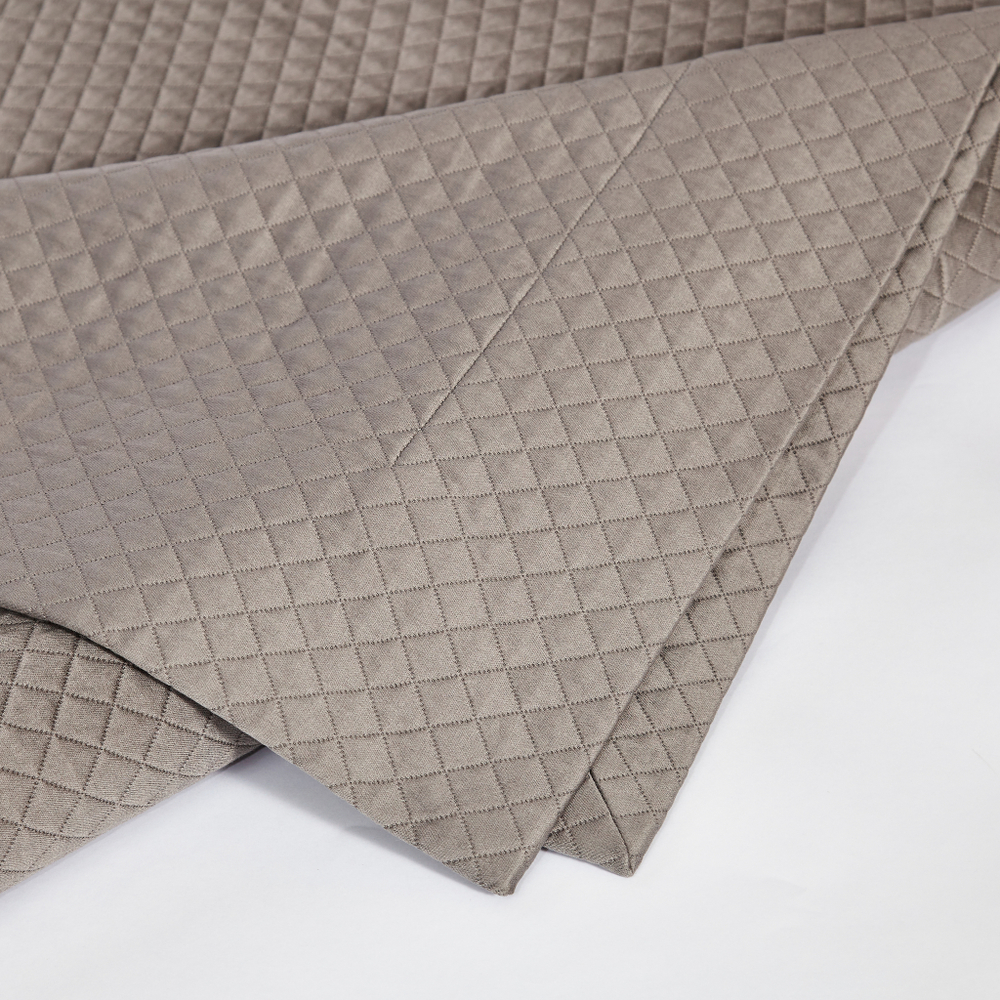 Покрывало из хлопка 150x200 Claire Batiste Atelier CNV серый графит