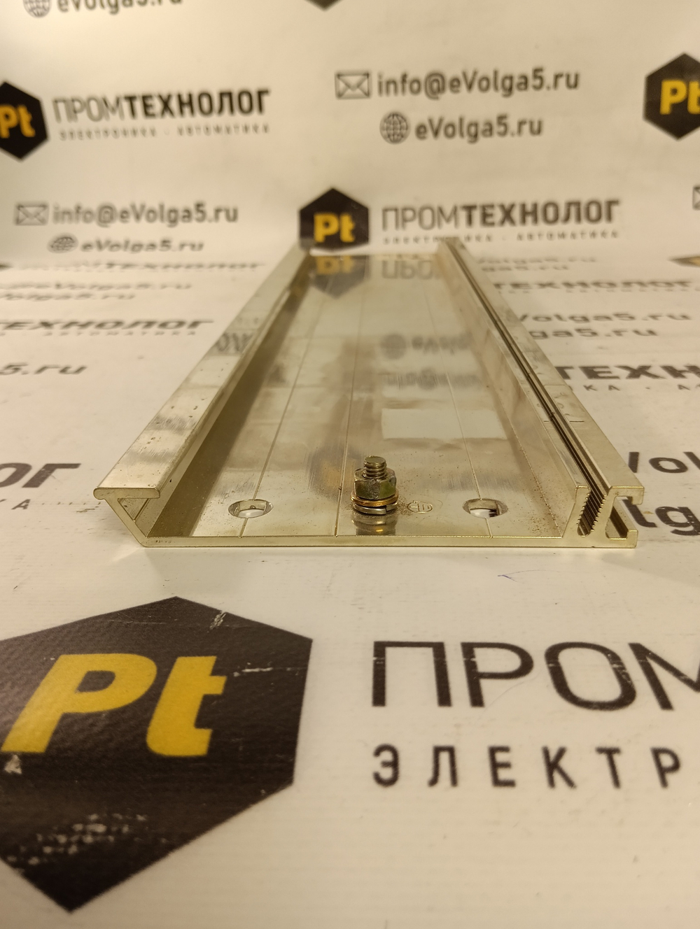 Siemens 6ES7390-1AF30-0AA0  465mm б/у