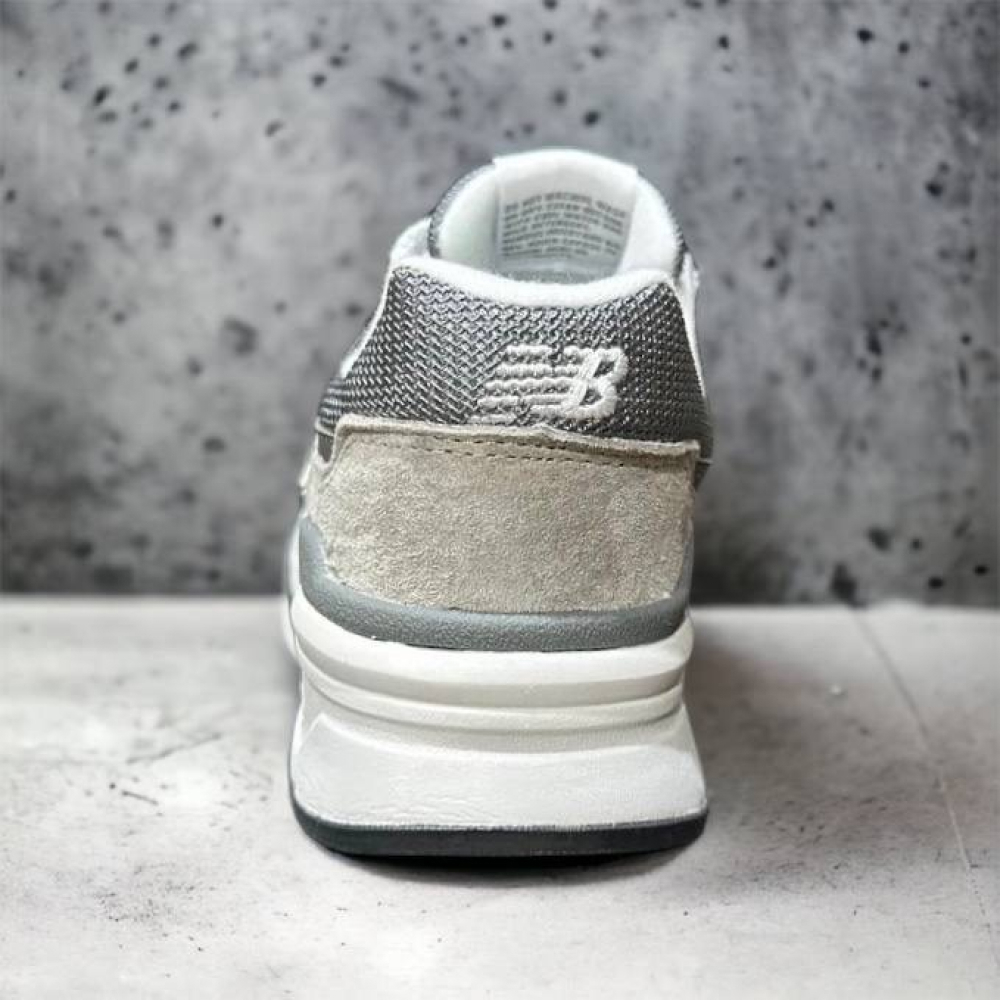 New Balance 997H • Gray