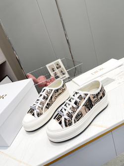 Christian Dior Walk'n'Dior Sneaker