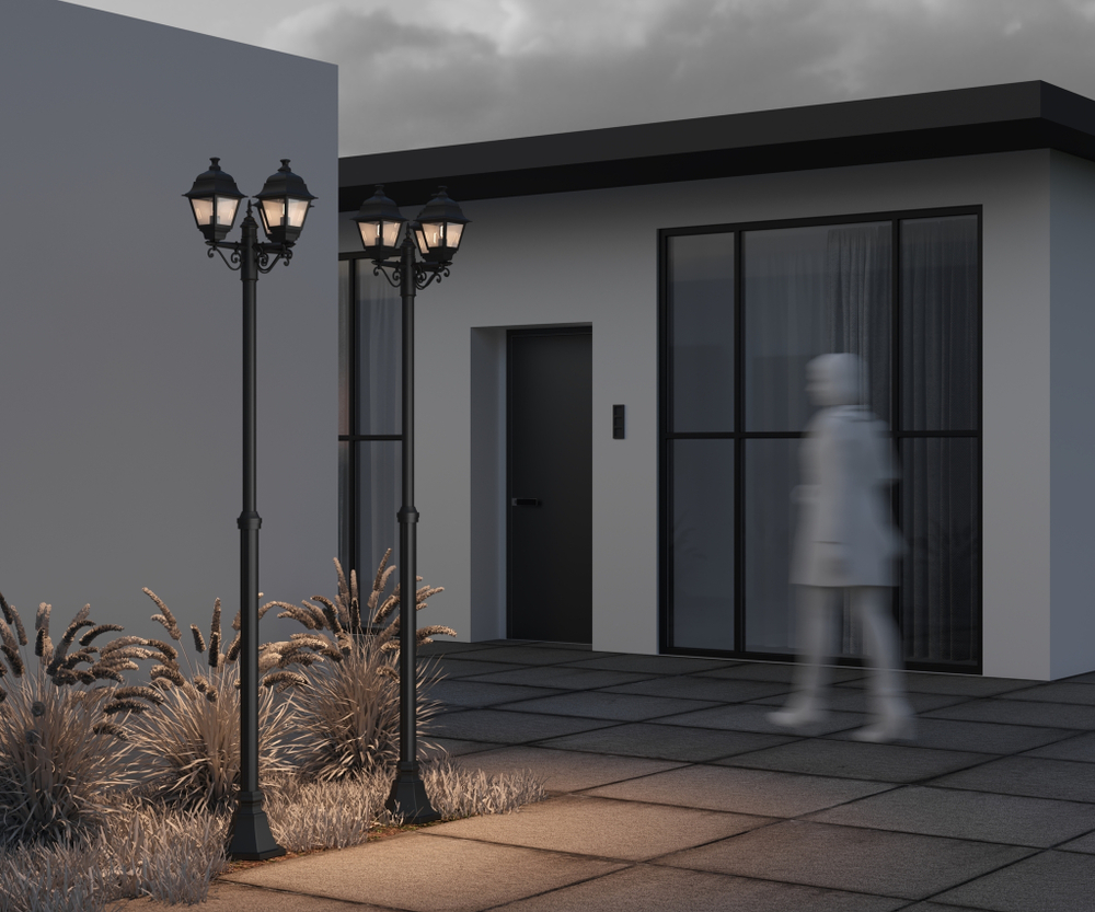 Садово-парковый светильник Outdoor O003FL-03B