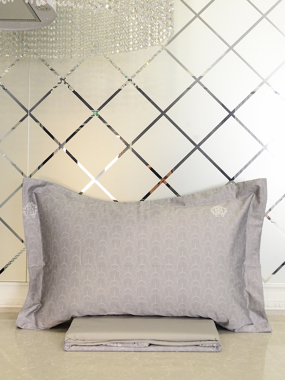 Постельное белье Roberto Cavalli Geometry Gray