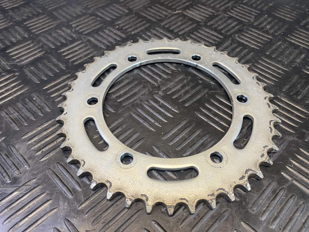 Звезда ведомая Yamaha TDM900 RN08 2002