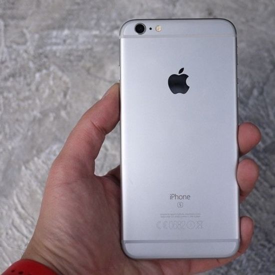 Apple iPhone 6S Plus 32GB Silver (Серебристый) MN2W2EU